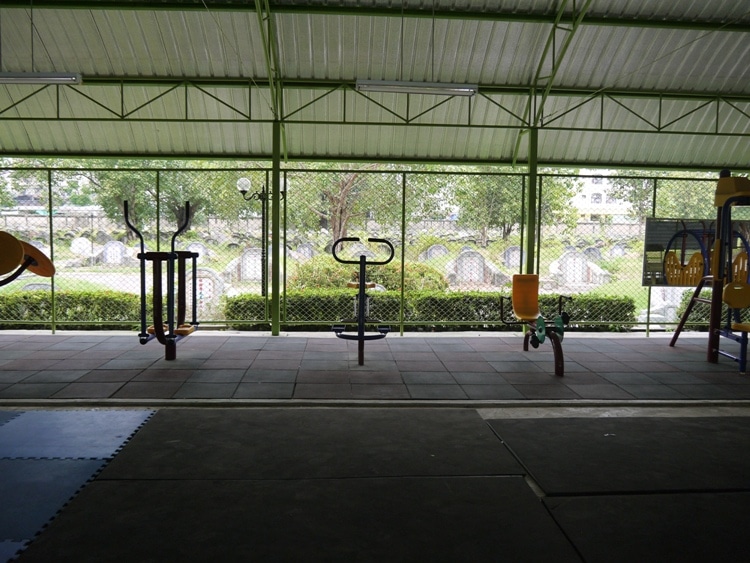 Fitness Center At Teochew Cemetery, Bangkok