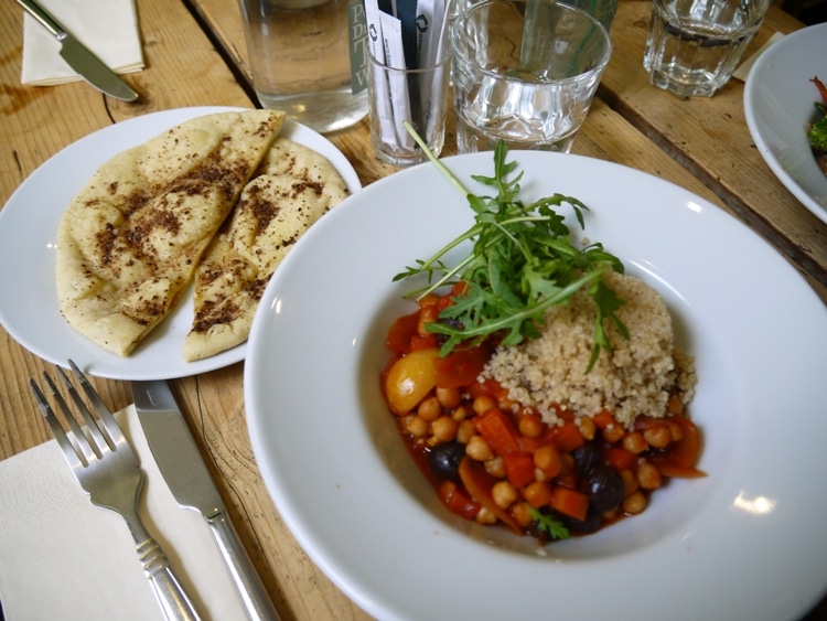 Preserved Lemon, Tomato & Chickpea Stew With Flatbread At The Green Rocket Cafe, Bath