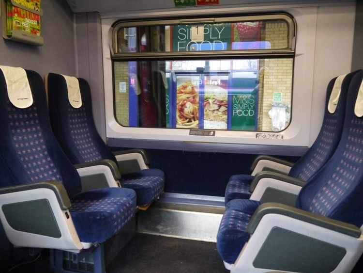 First Class Compartment On FGW's Oxford To London Train