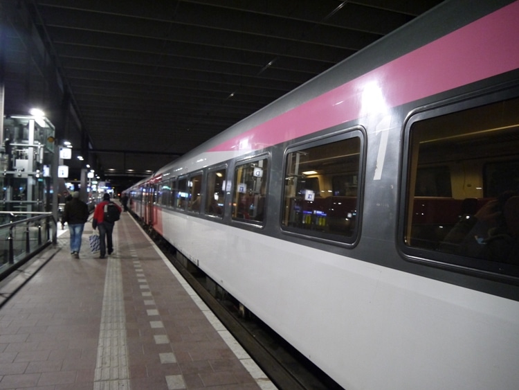Rotterdam To Amsterdam Train