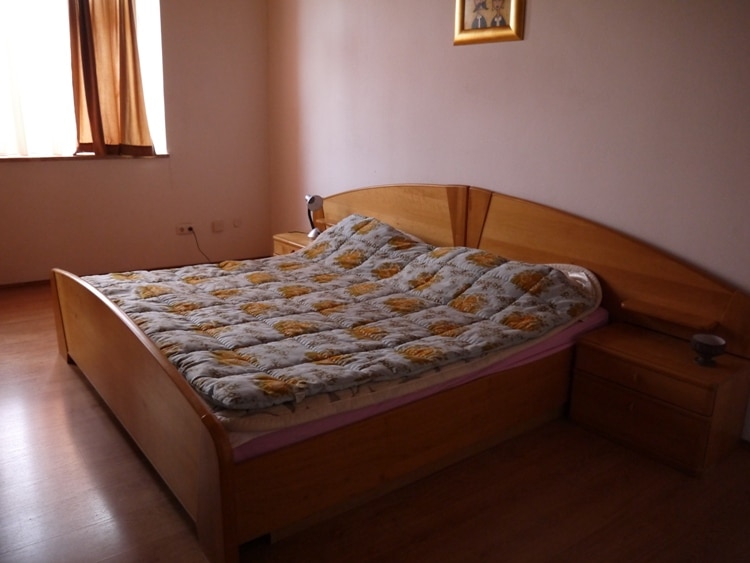 Main Bedroom At 3-Bed Main Square Apartment, Split