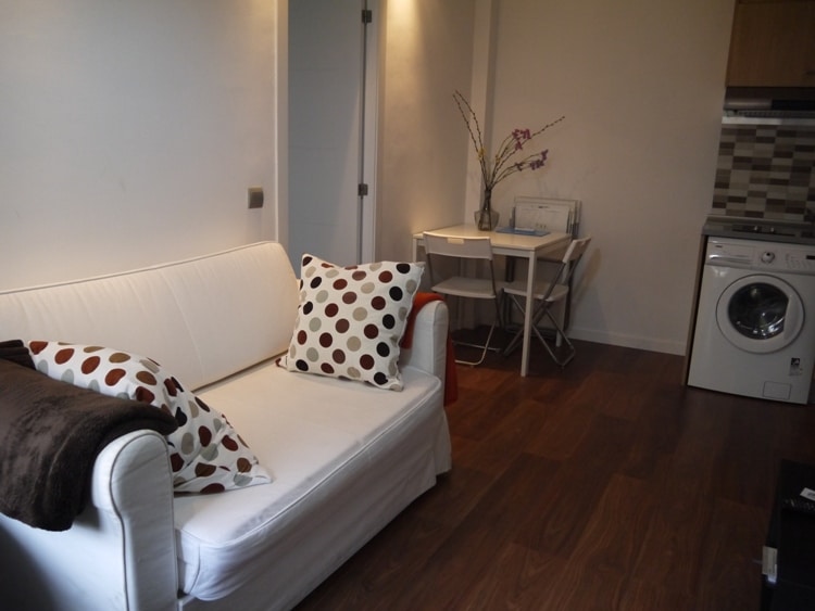 Living Room At Apartment Las Corralas de Servet, Madrid