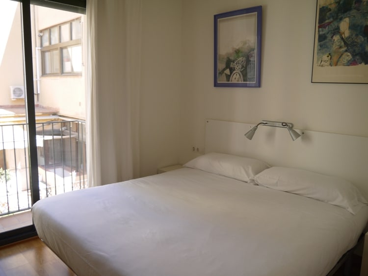 Main Bedroom At Verdi Gracia Apartment, Gracia, Barcelona