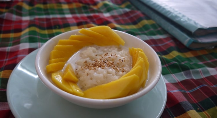 Fresh Mango With Sticky Rice At On's Thai Isaan Vegetarian Restaurant, Kanchanaburi
