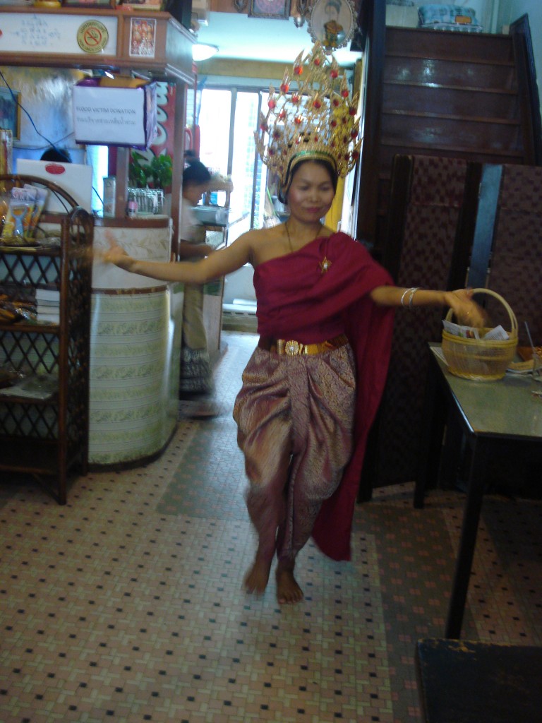 traditional-thai-dancing Traditional Thai Dancing