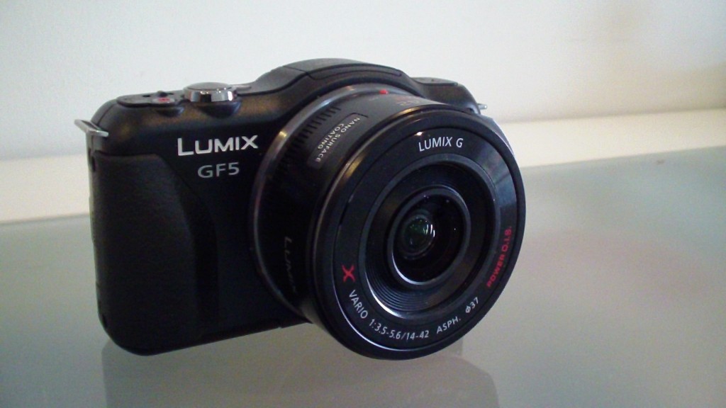 panasonic-gf5-camera Panasonic Lumix GF5 Camera