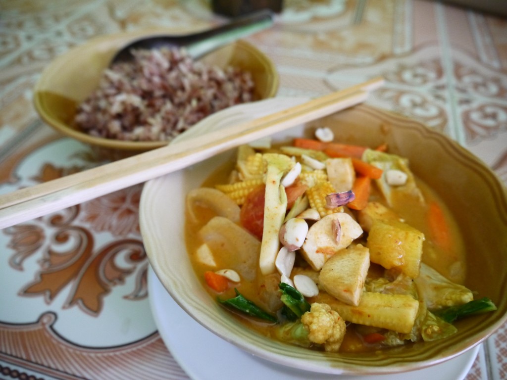 Massaman Curry at May Kaidee, Chiang Mai