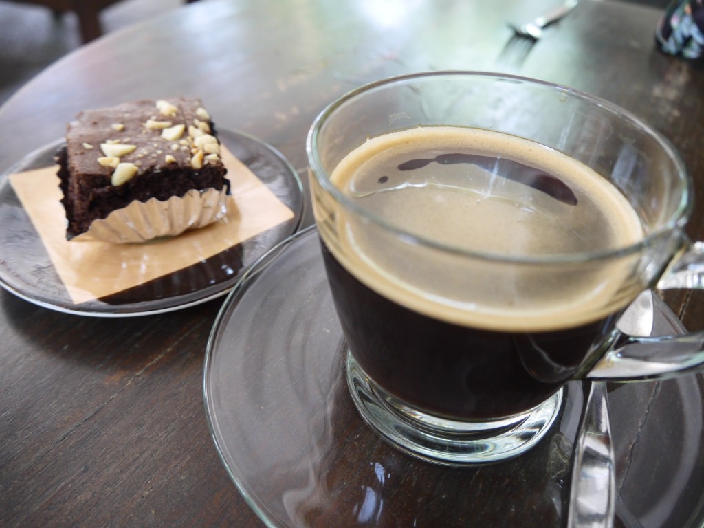 Americano and Brownie at Coffee Lovers, Chiang Mai Americano and Brownie at Coffee Lovers, Chiang Mai
