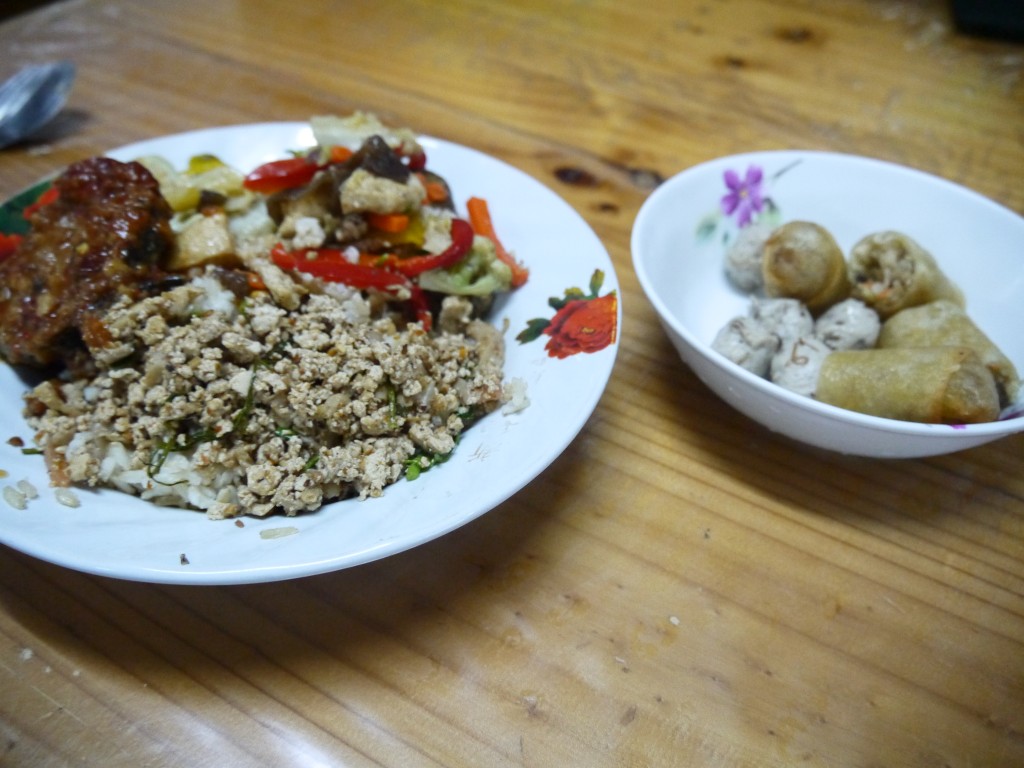 Food At Oasis Vegetarian Restaurant, Chiang Rai Food At Oasis Vegetarian Restaurant, Chiang Rai