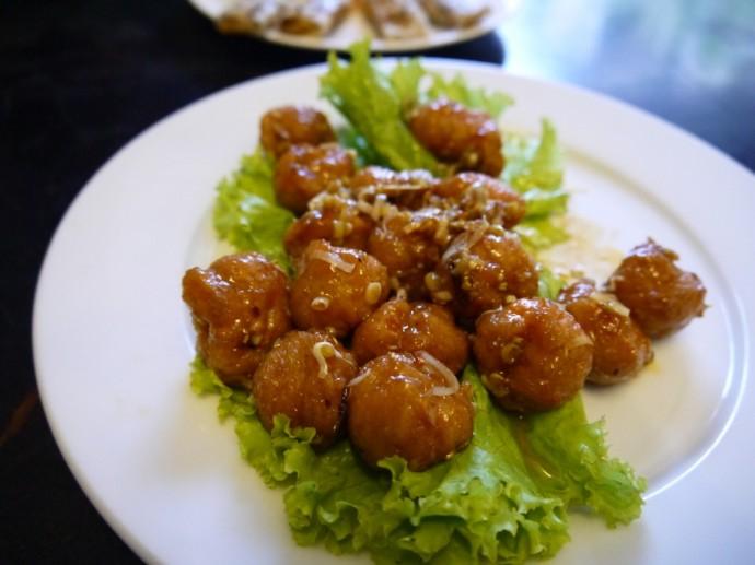 Fried (Fake) Chicken With Lemongrass And Chili Pepper