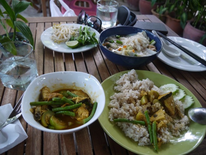 Great Food At The Vegetarian Restaurant, Phnom Penh