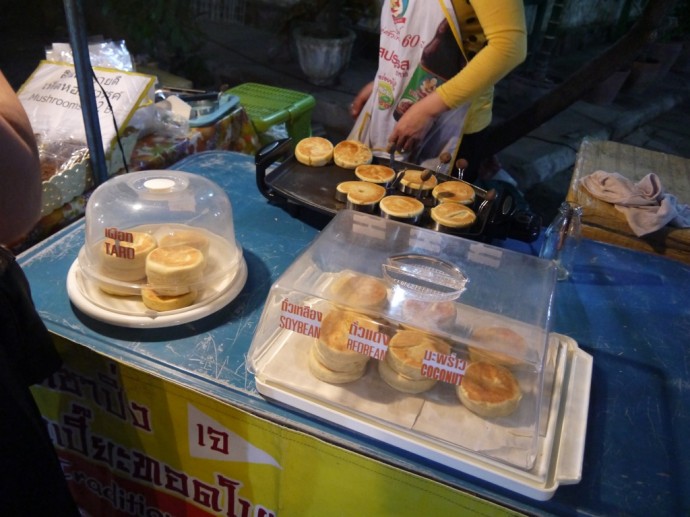 Vegetarian & Vegan Pancakes At Sunday Night Market, Chiang Mai