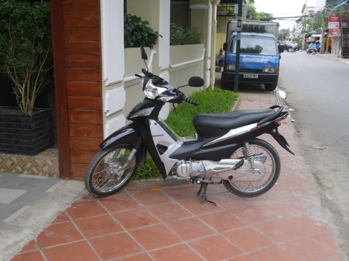 A Moto On The Street In Phnom Penh A Moto On The Street In Phnom Penh