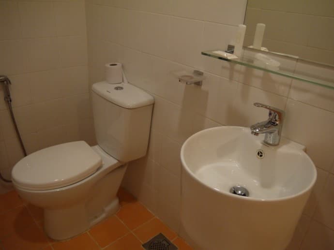 Bathroom At Citrus Hotel, Johor Bahru, Malaysia Bathroom At Citrus Hotel, Johor Bahru, Malaysia