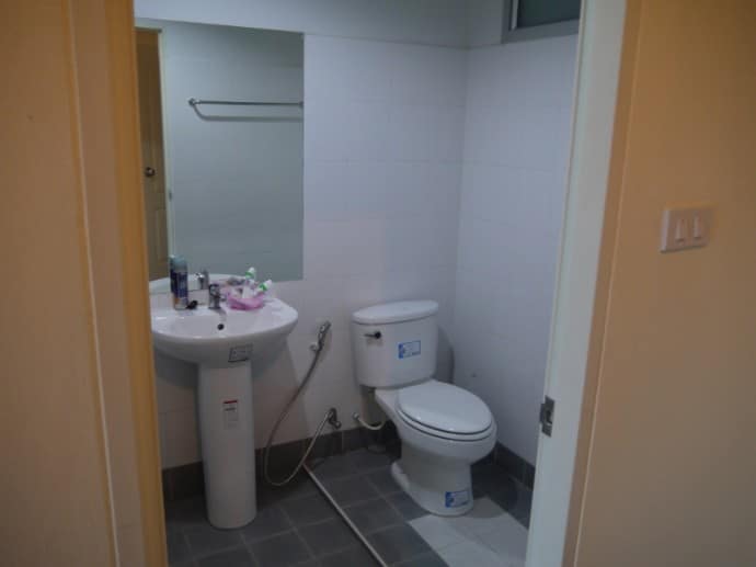 Bathroom At Majestic Twin Hotel, Surin, Thailand Bathroom At Majestic Twin Hotel, Surin, Thailand