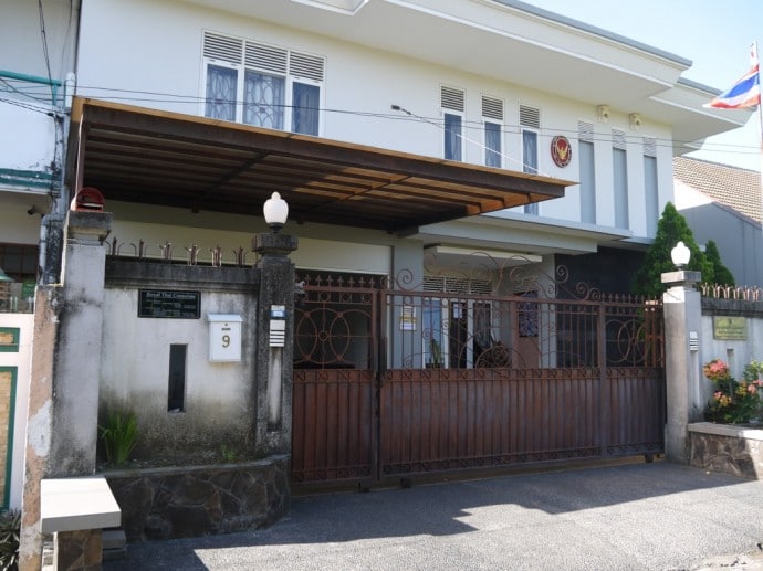 Royal Thai Consulate, No. 9 Jalan Permuda II, Renon, Denpasar Royal Thai Consulate, No. 9 Jalan Permuda II, Renon, Denpasar