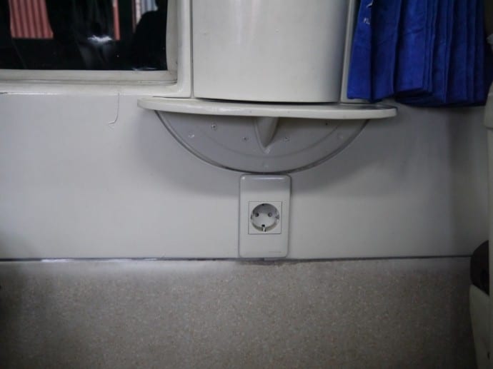 Socket To Charge Cell Phone Or Laptop Socket To Charge Cell Phone Or Laptop