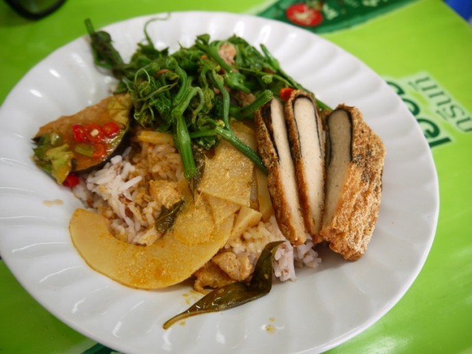 Vegan Lunch At A-Ma, Pan Road, Silom, Bangkok