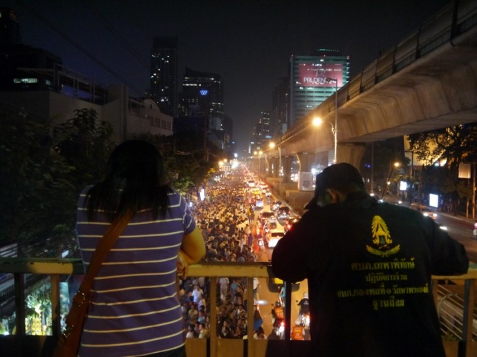 Looking Towards Chong Nonsi BRT Intersection