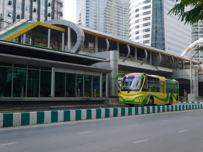 Bangkok's BRT Bus At Sathorn Station