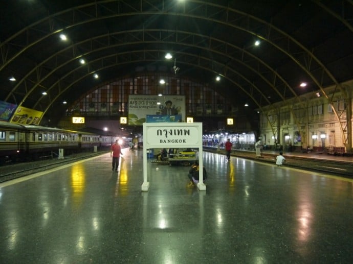 Platforms At Bangkok's Hua Lamphong Train Station Platforms At Bangkok's Hua Lamphong Train Station