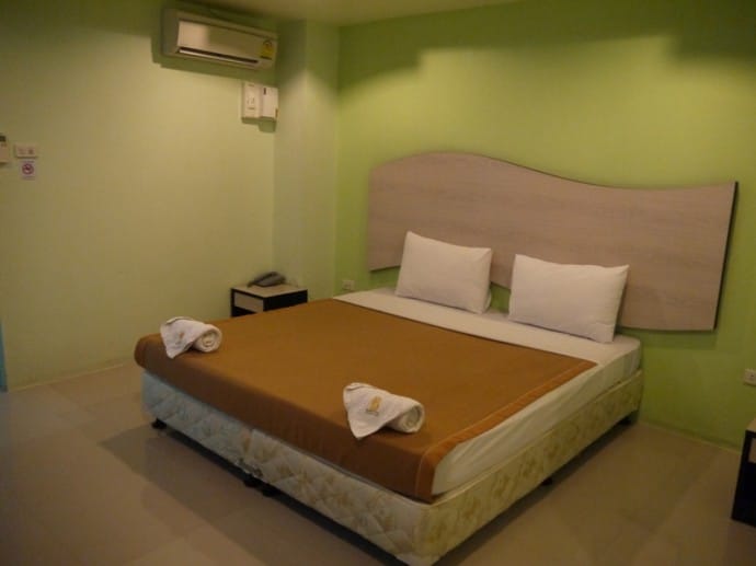 Large Bed At Better Place Hotel, Ubon Ratchathani