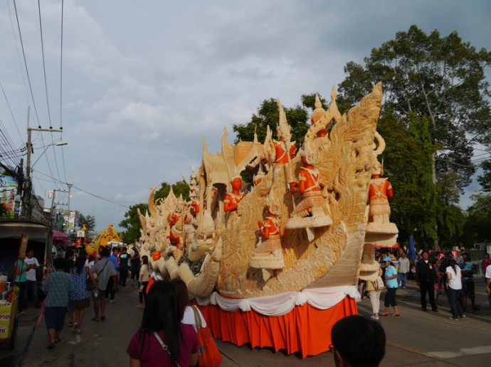 Ubon Ratchathani Candle Festival 2014