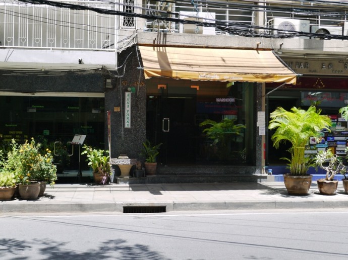 Mashoor Indian Vegetarian, Pan Road, Silom, Bangkok