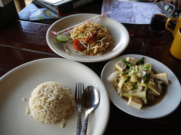 Lunch At Mut Mee, Nong Khai