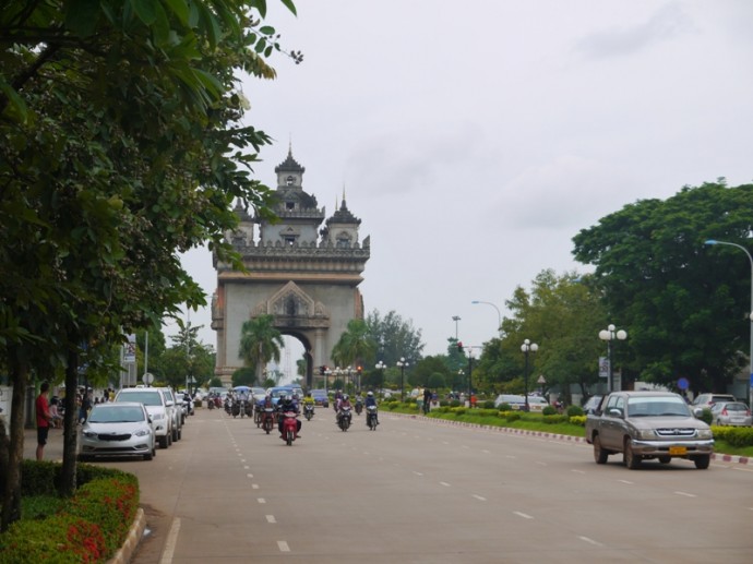 Approaching Patuxai From Avenue Lane Xang