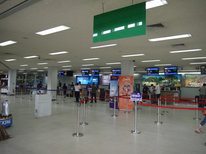 Vientiane Airport Check-In Desks