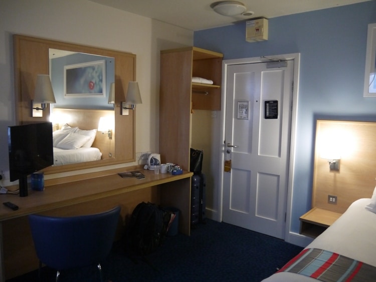 Wardrobe And Desk Area At Central Bath Travelodge