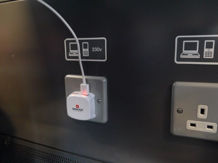Power Points On Our Cambridge To London Train