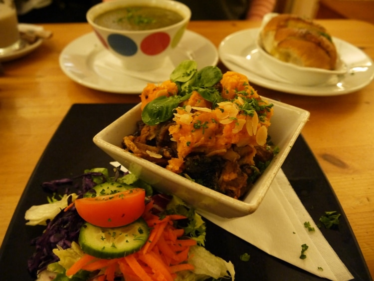 Shepherdess Pie, Lentil Soup & Garlic Bread At Rainbow Cafe, Cambridge