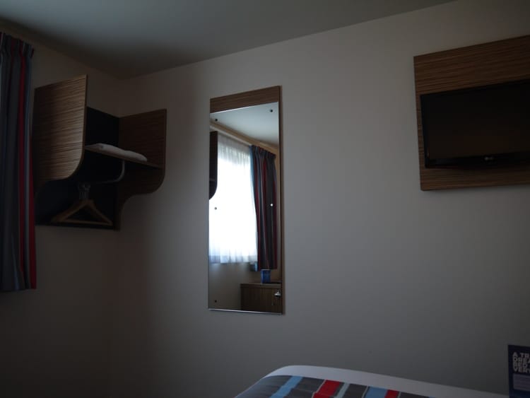 Shelf, Hangers, Mirror & TV At Travelodge, Fulham