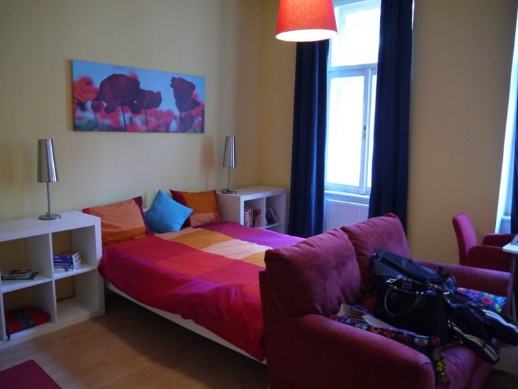 Colorful Airbnb Apartment In Prague