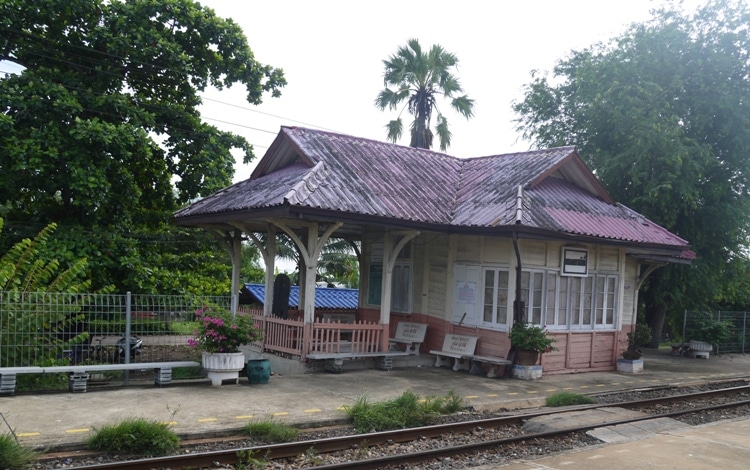 View From The Bangkok Thonburi To Kanchanaburi Train